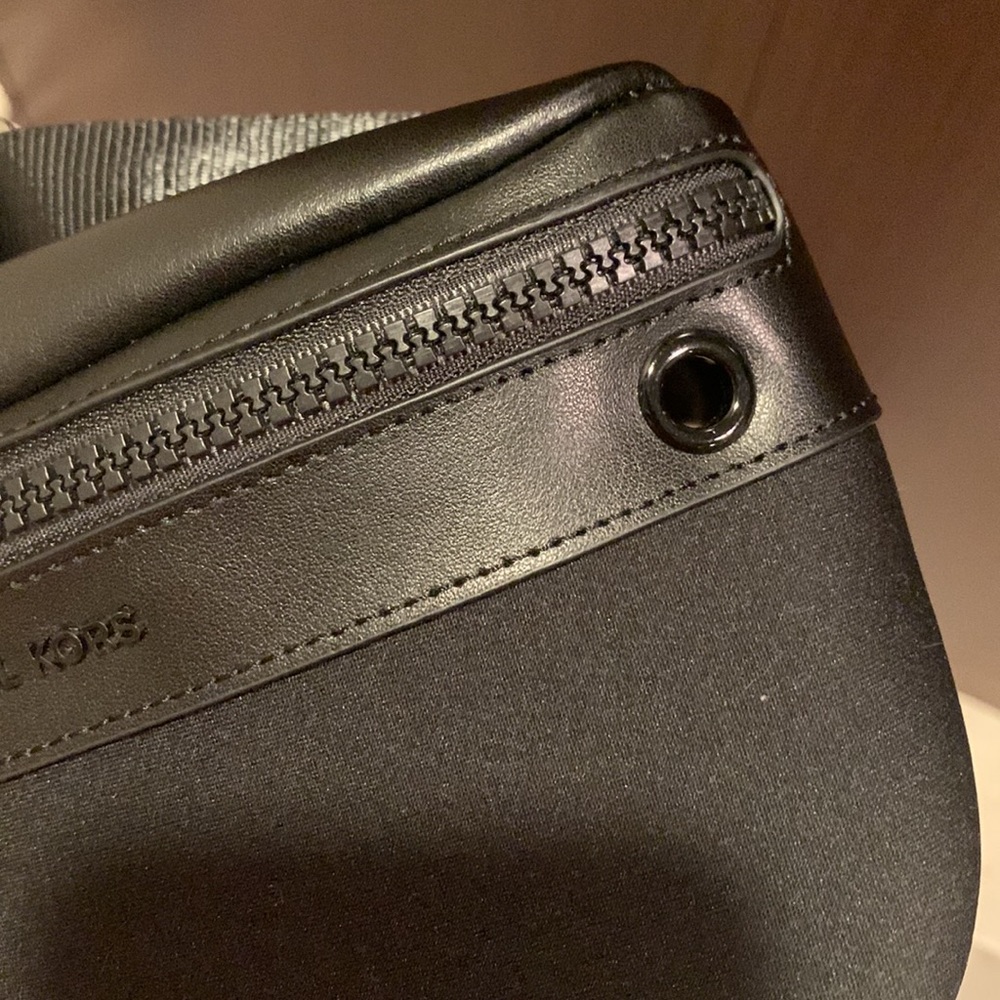 Fanny Pack - image 6